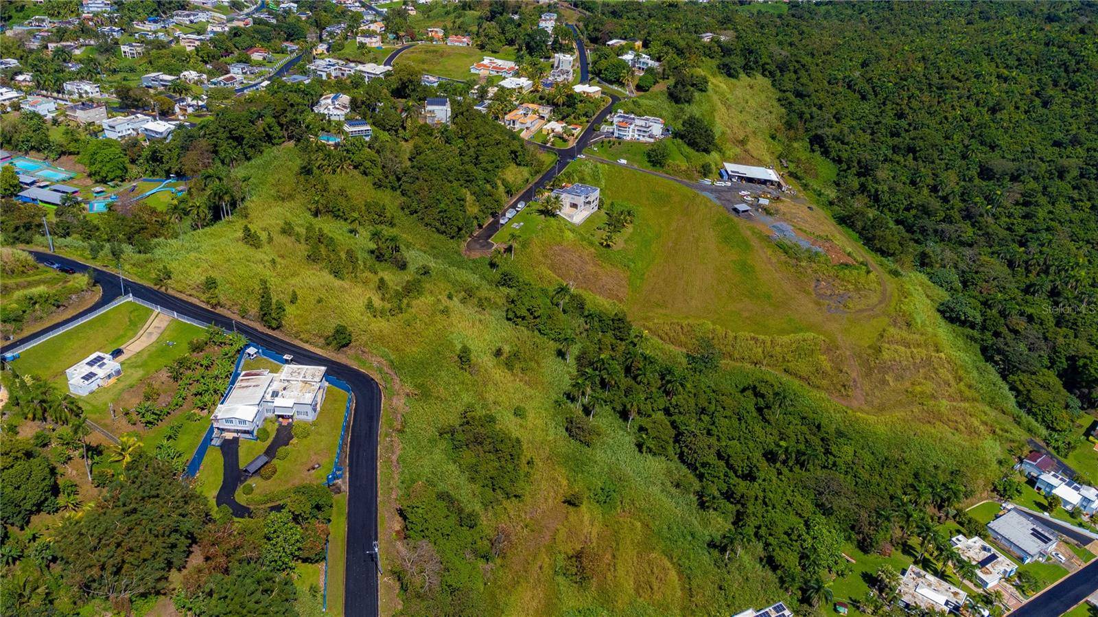 BO. MINILLAS CAMINO PABLO SILVA, Bayamon, PR 00956