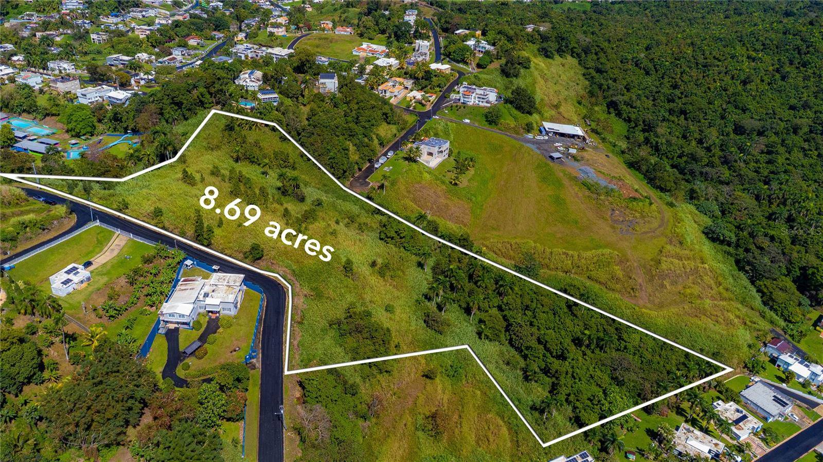 BO. MINILLAS CAMINO PABLO SILVA, Bayamon, PR 00956