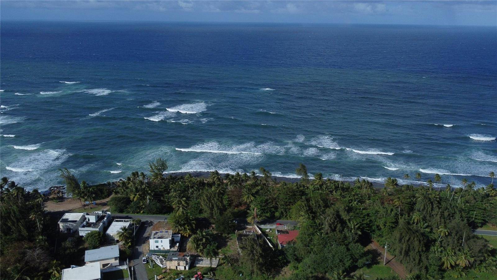 Puerto Nuevo ward PR 686 #Lot. 9, Vega Baja, PR 00693