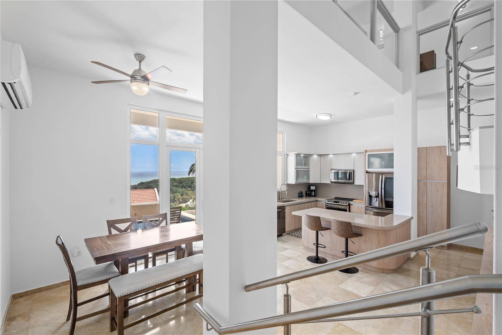 1 SHELL CASTLE CLUB #78, Humacao, PR 00791