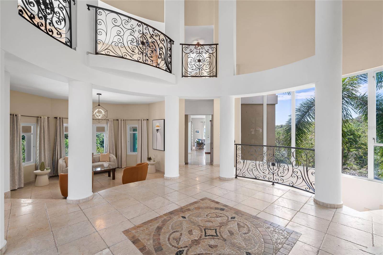 44 COCOLOBA ST #44, Humacao, PR 00791