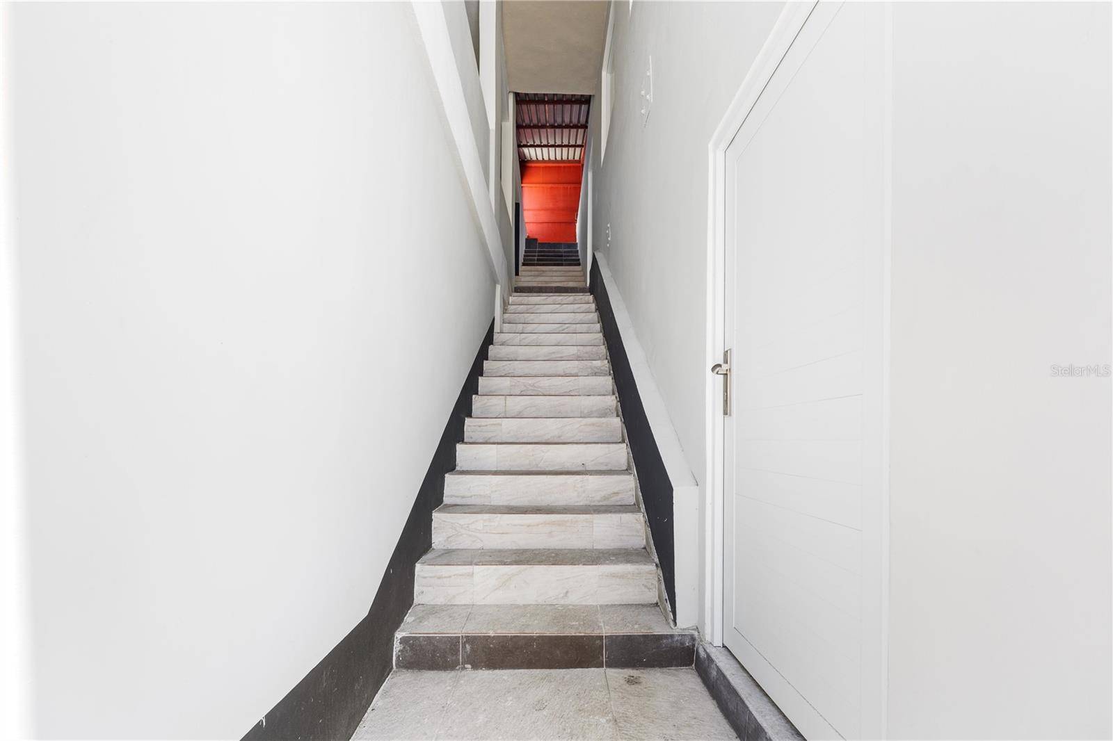 21 EDUARDO CONDE, San Juan, PR 00915
