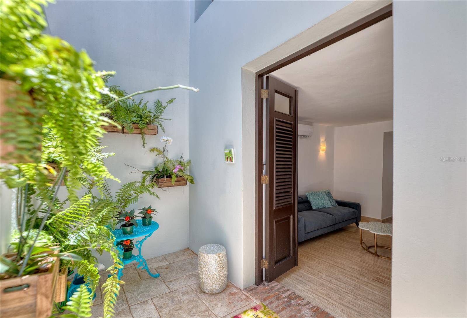 203 FORTALEZA ST #4, San Juan, PR 00901