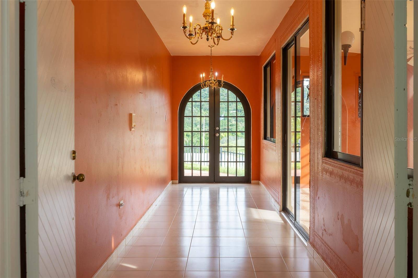 1 KM 49.0 CALLE 2 #D9, Cayey, PR 00736