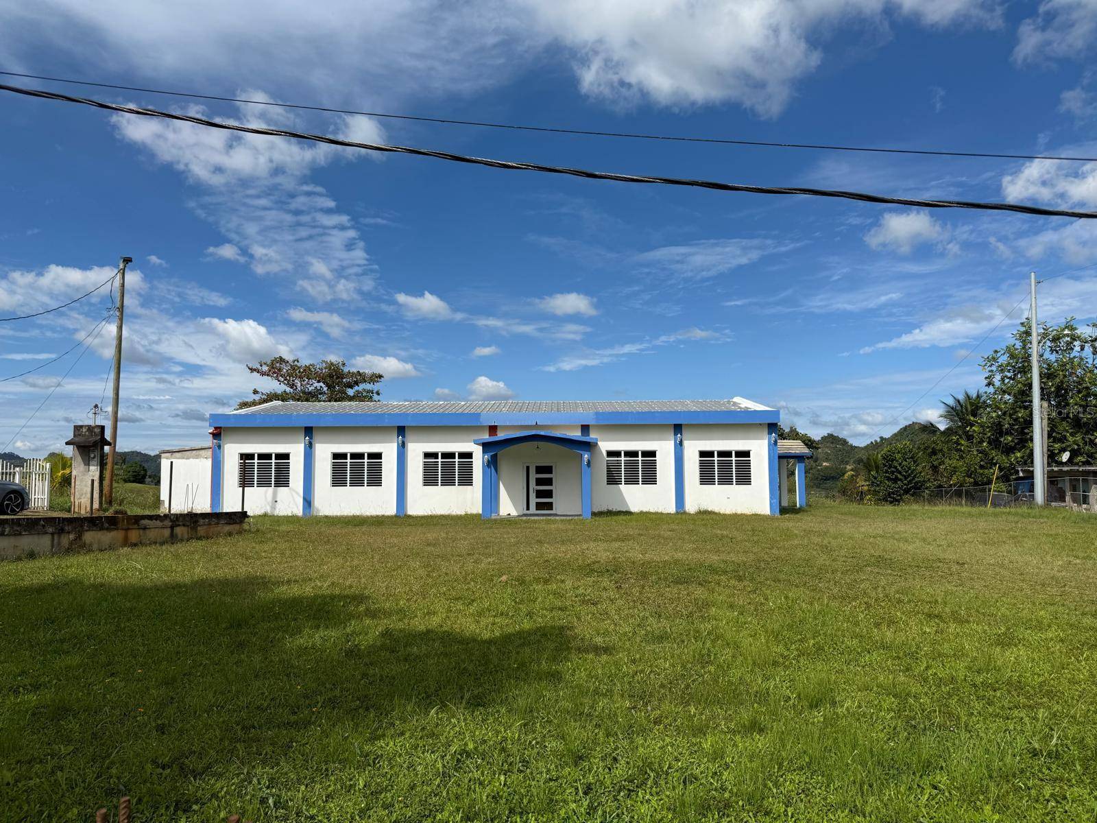 111 CARR 111 R 602 KM 1.2 INT. BO ANGELES, Angeles, PR 00611