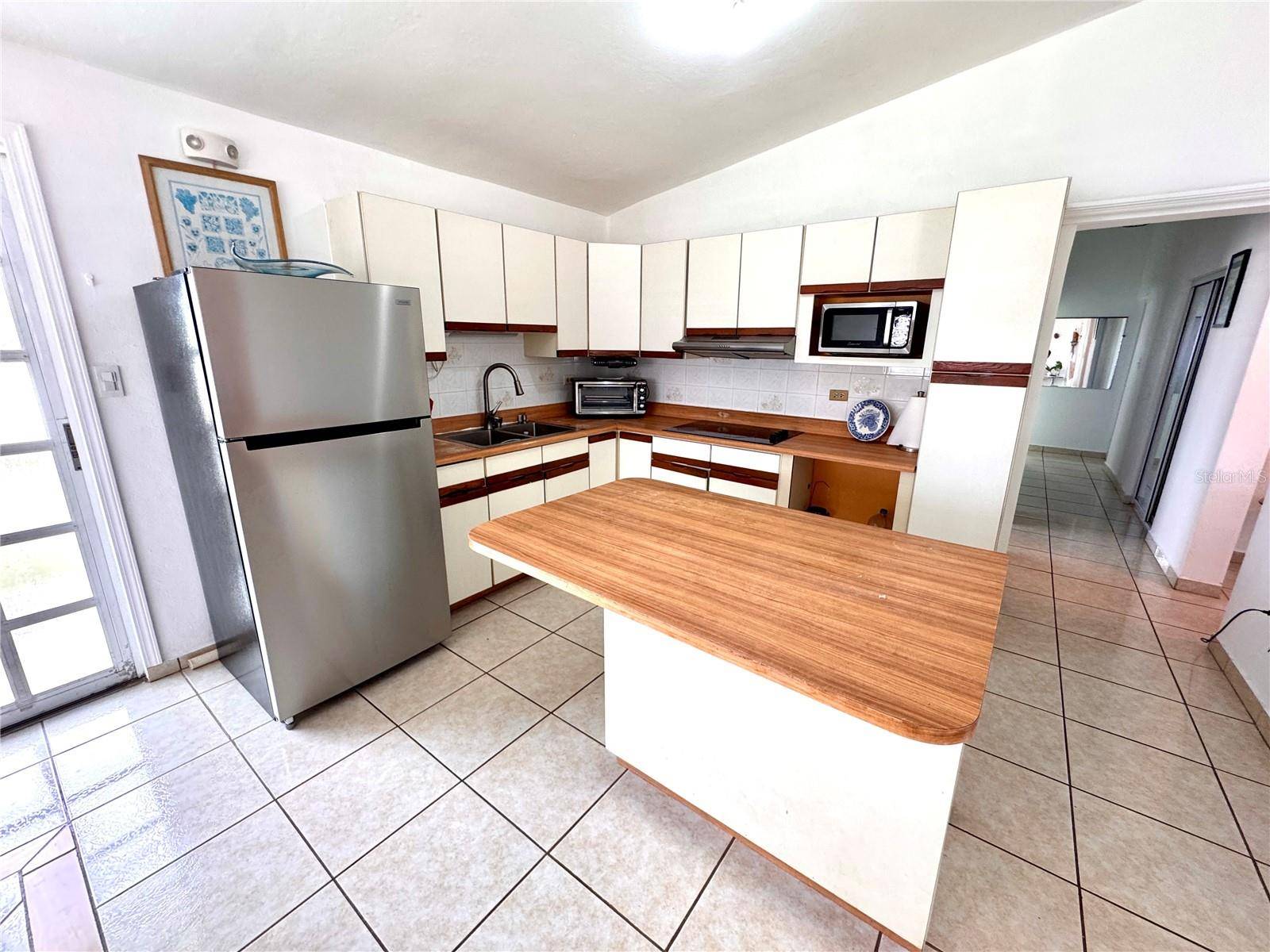 Address not disclosed, Juncos, PR 00777