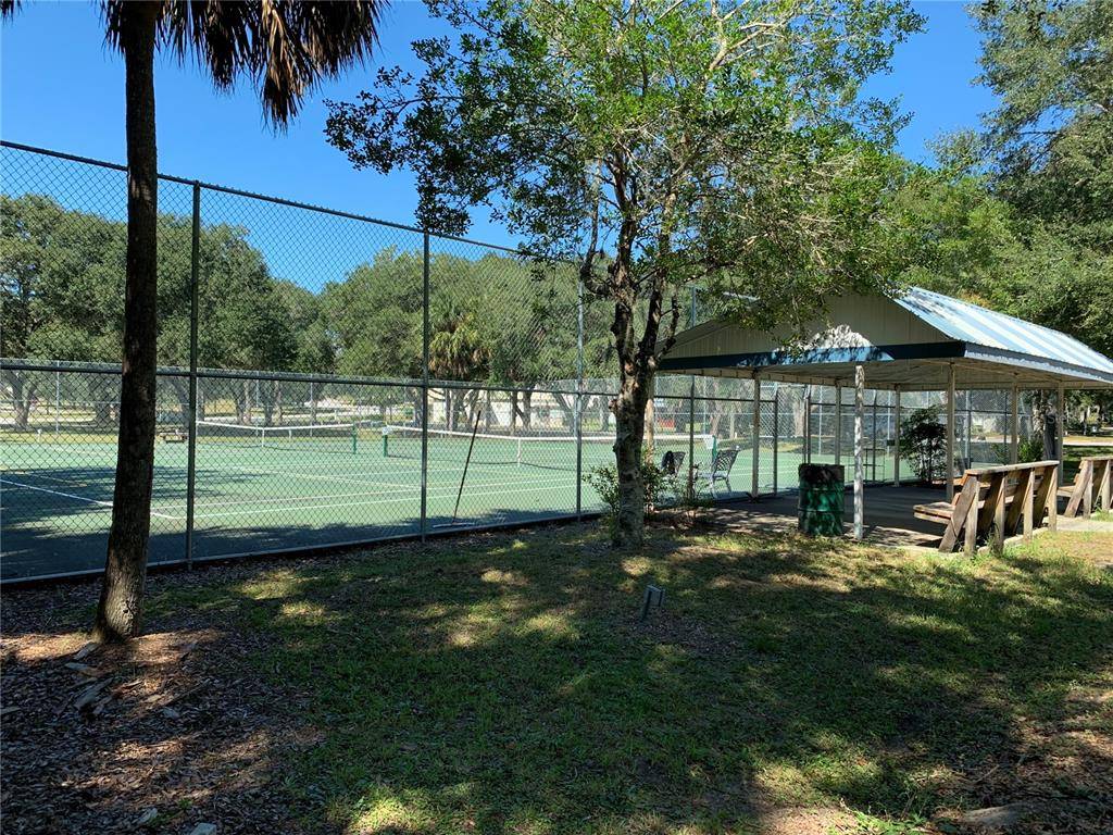 3550 N LAKESIDE VILLAGE DR, Beverly Hills, FL 34465