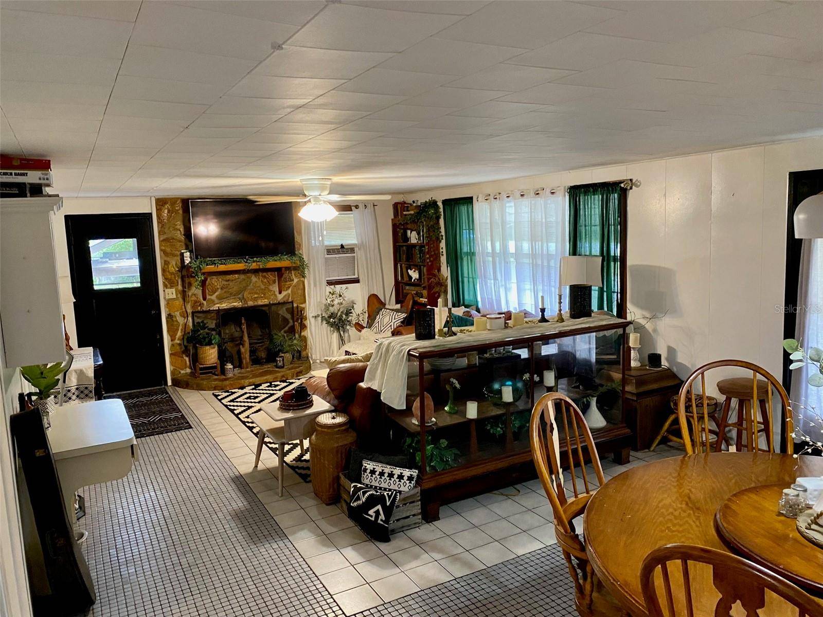 3801 US HIGHWAY 17 92 N, Davenport, FL 33837