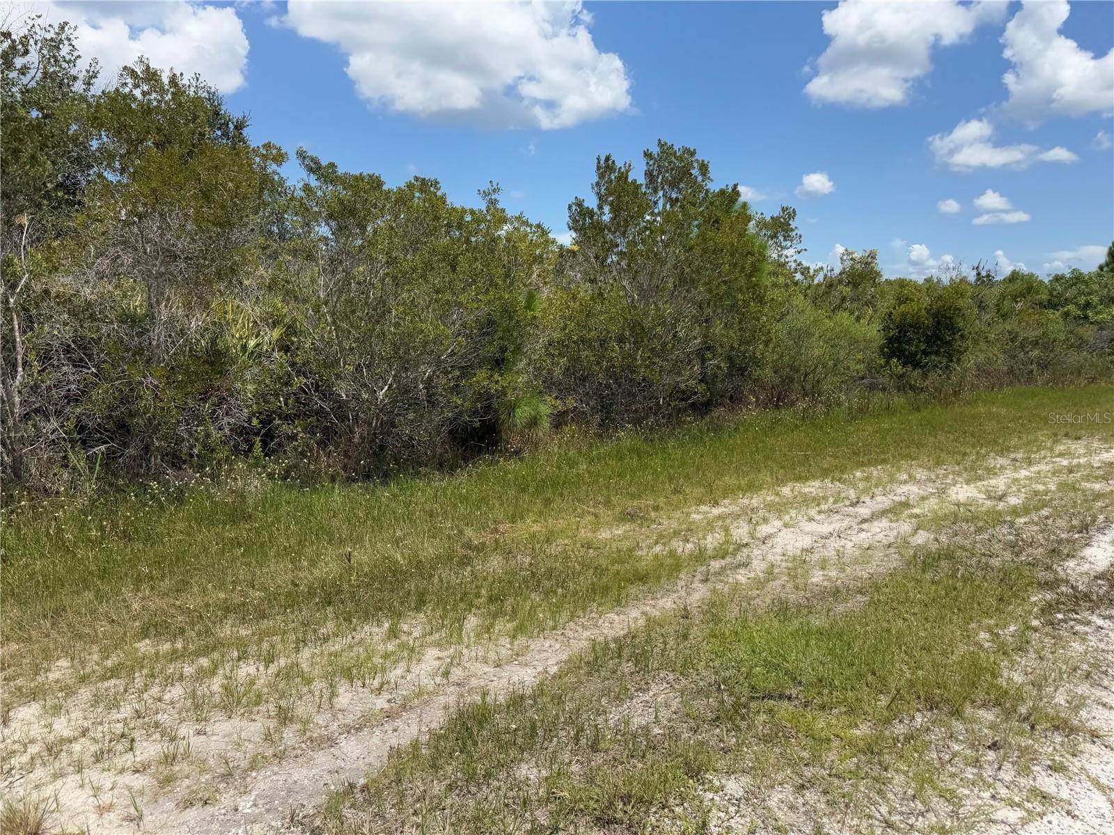SARASOTA DR, Indian Lake Estates, FL 33855