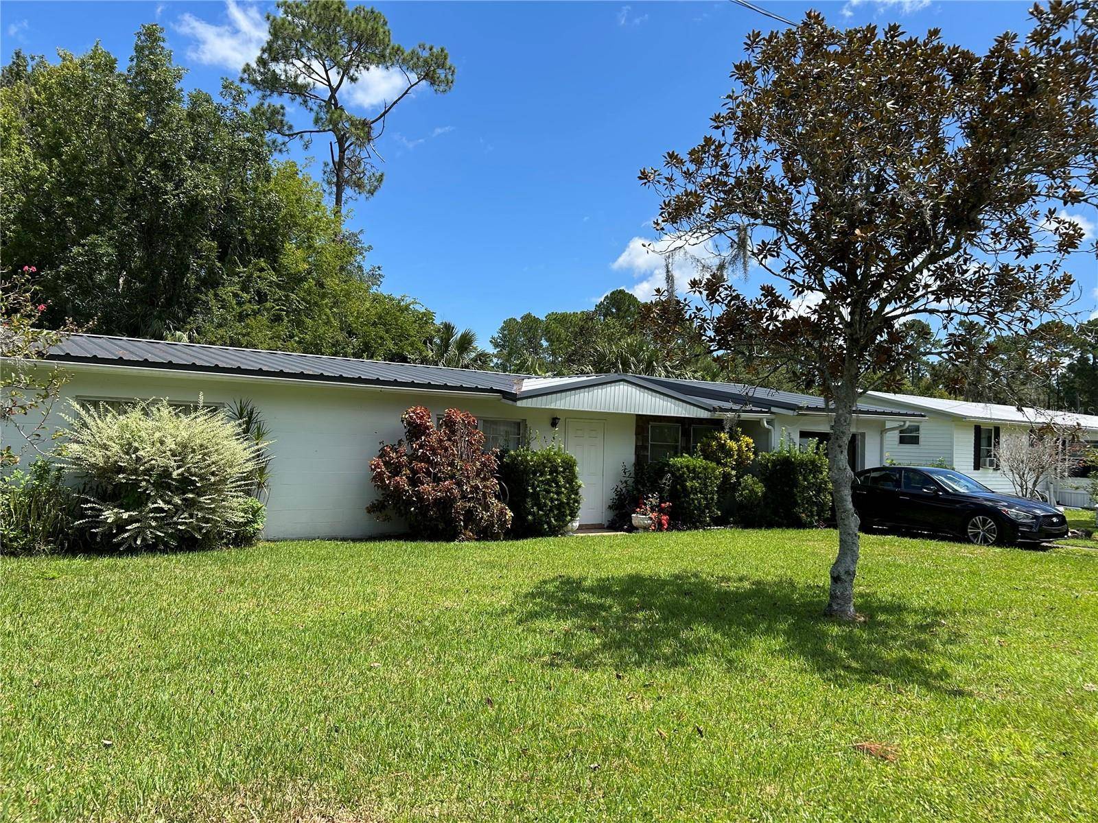 24121 ARMADILLO RD, Astor, FL 32102