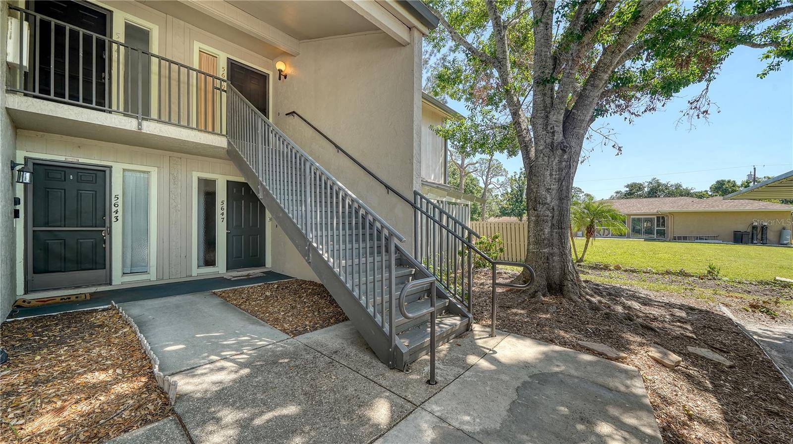 5649 SUMMER SIDE LN #41B, Sarasota, FL 34231