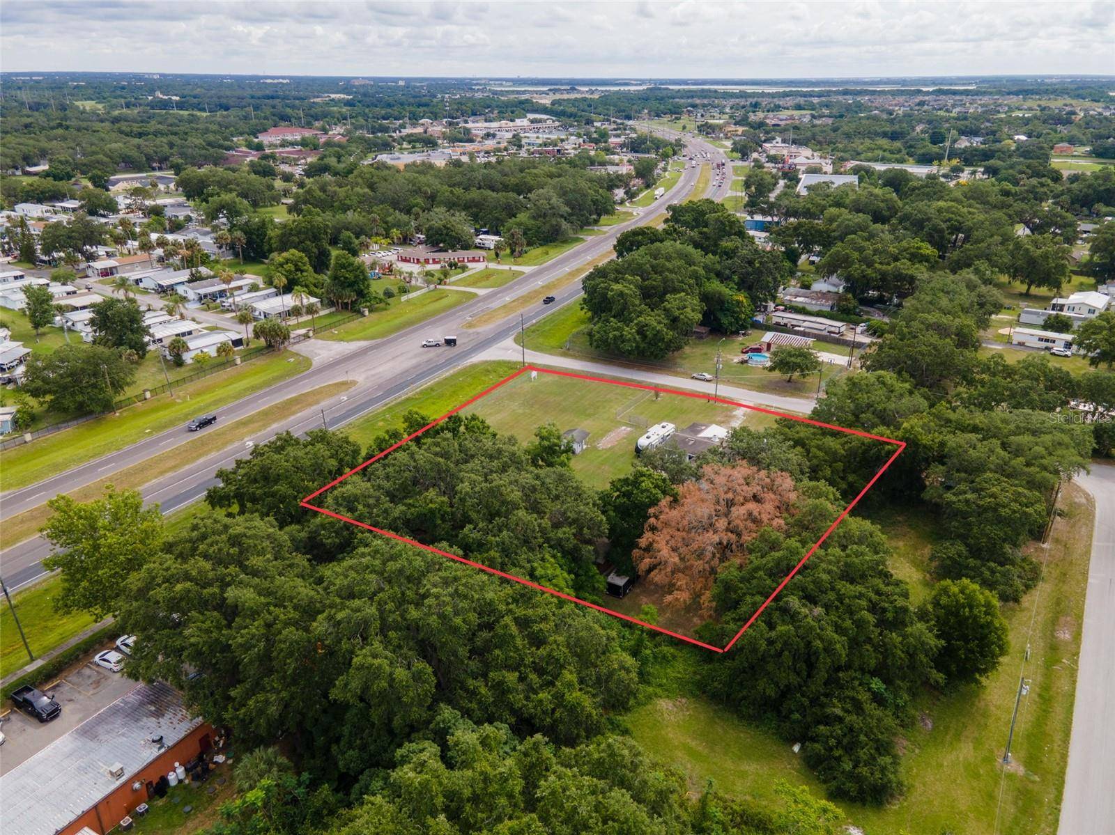 1670 ORANGE LN, Kissimmee, FL 34746