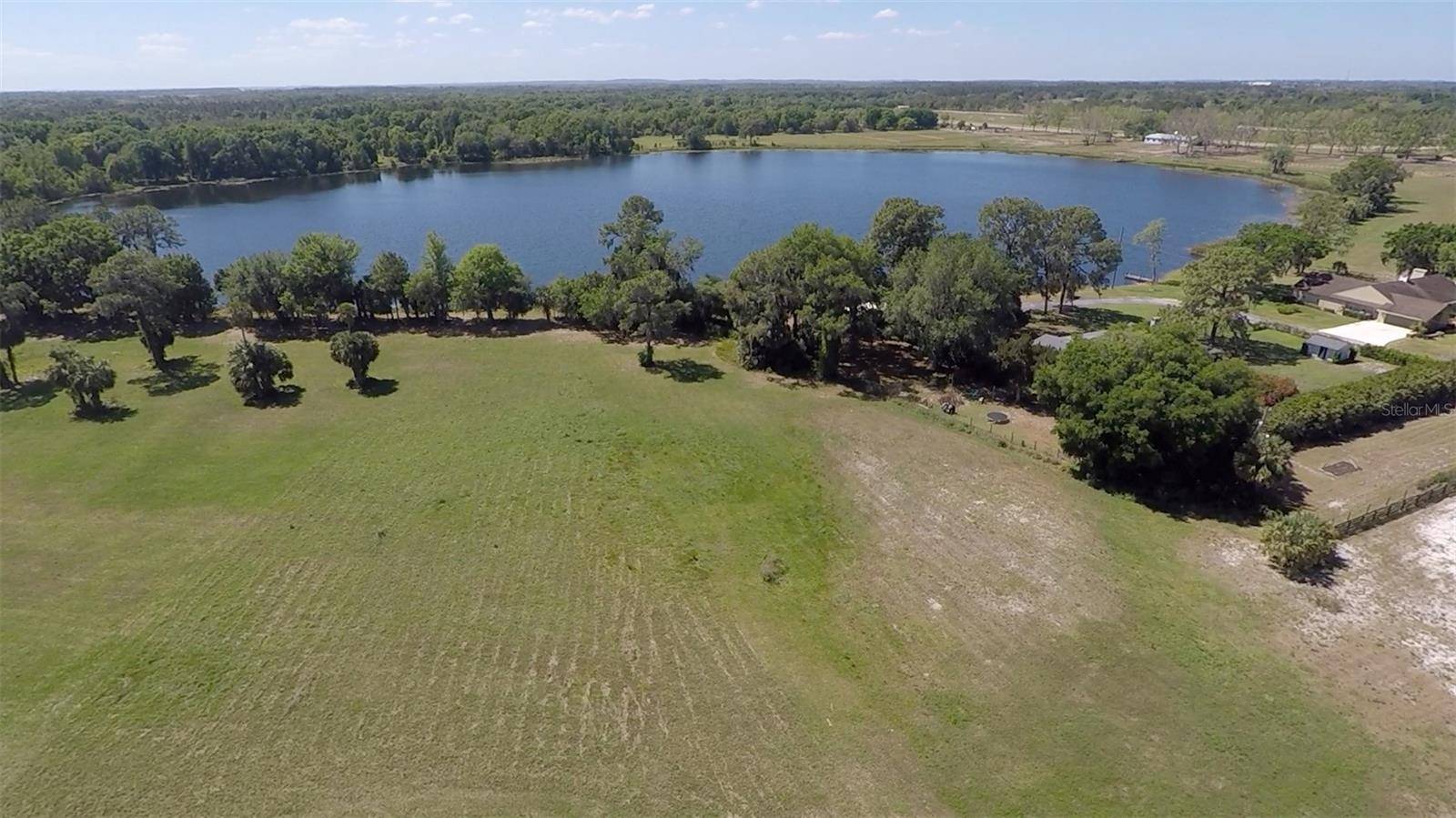 3412 LAKE DIANE RD #67, Tavares, FL 32778