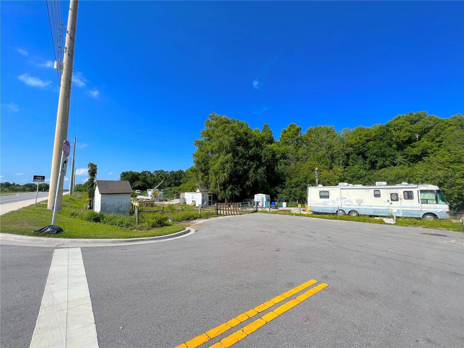 200 N HOAGLAND BLVD, Kissimmee, FL 34741