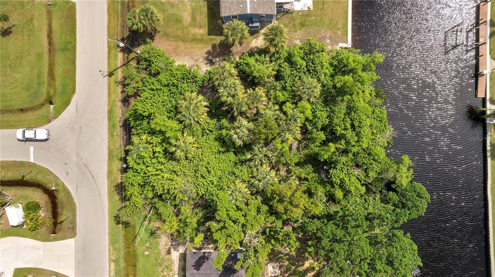 727 MARLIN DR, Punta Gorda, FL 33950