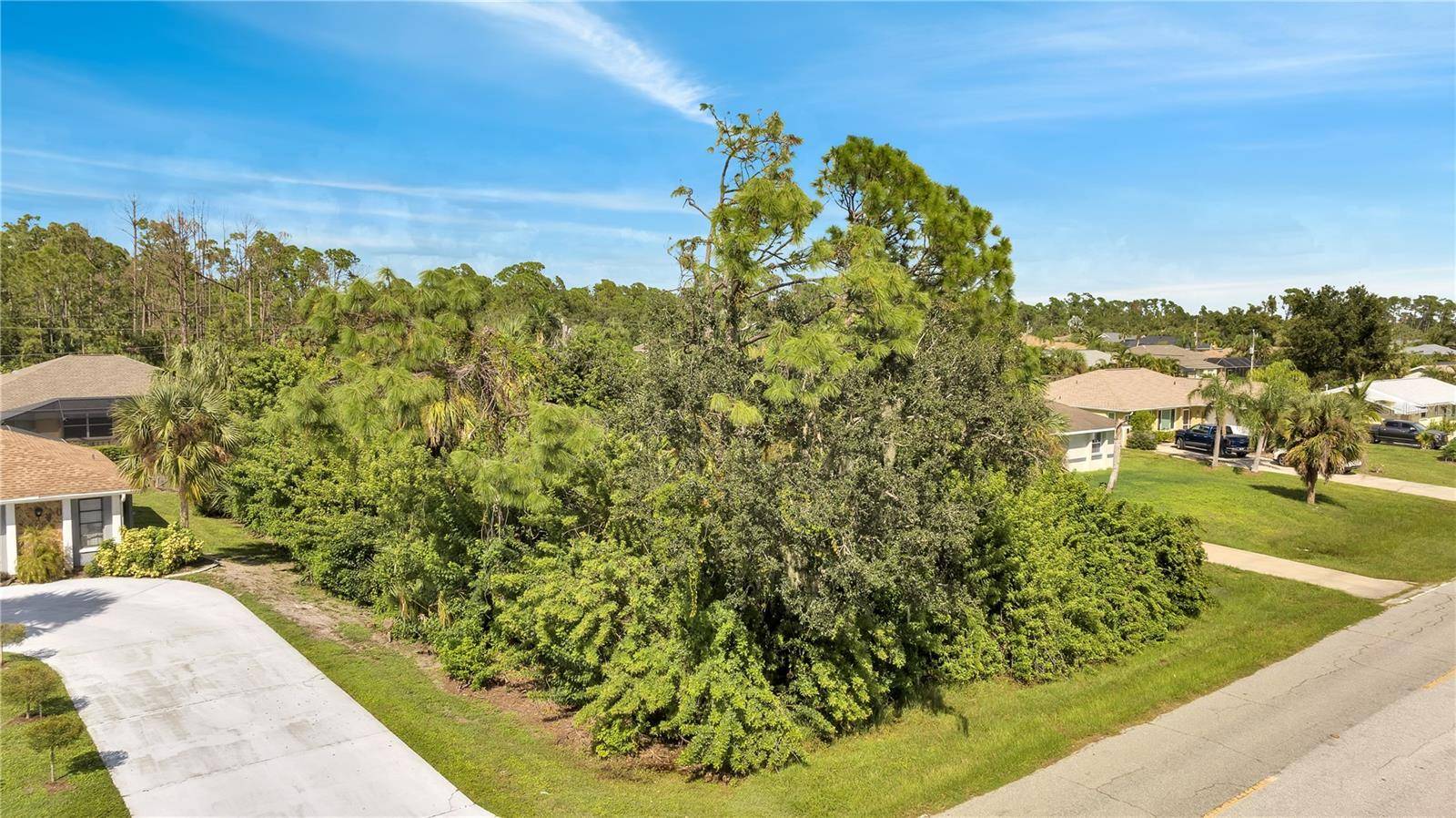 18042 LAKE WORTH BLVD, Port Charlotte, FL 33948