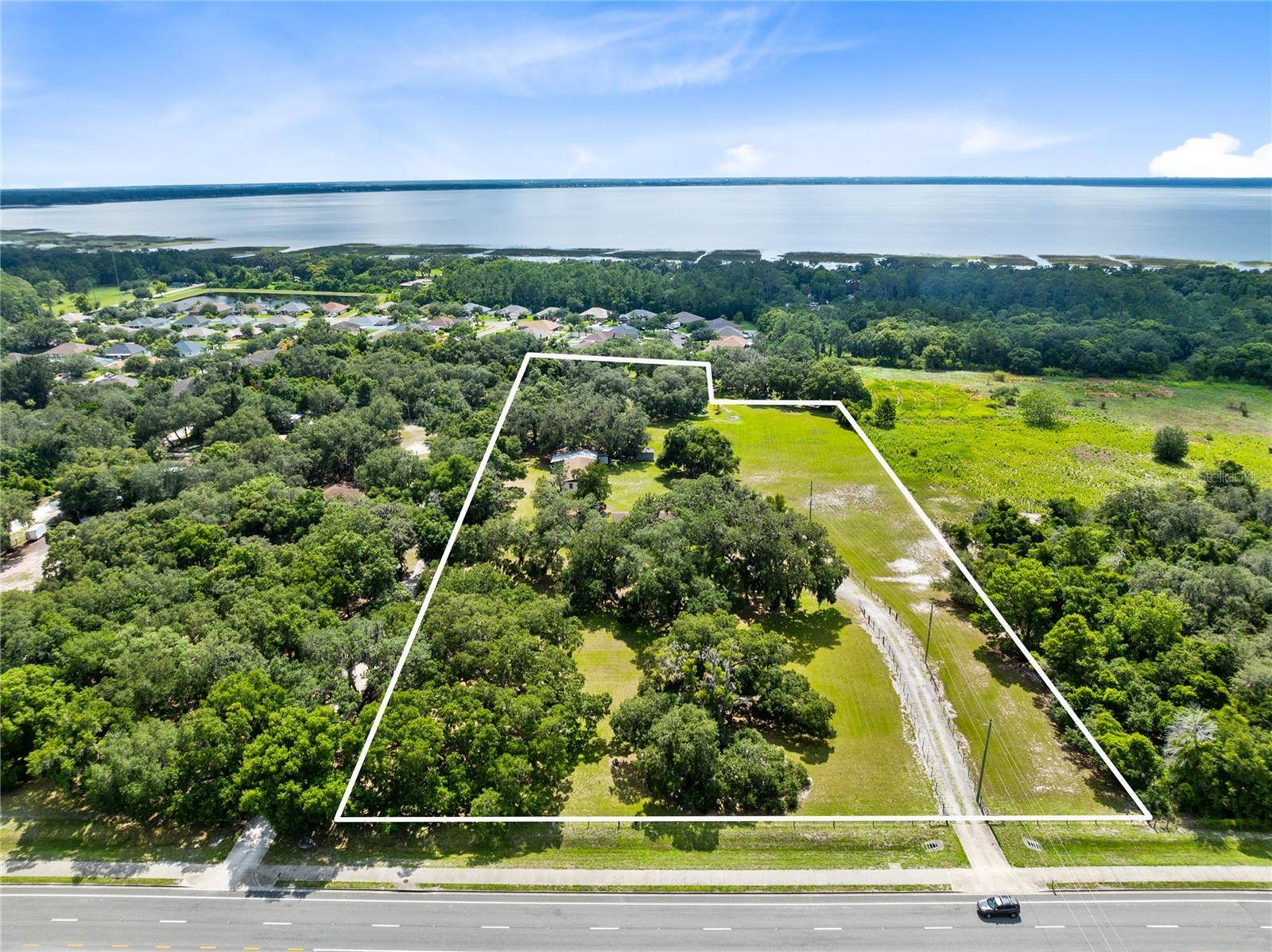 950 S NARCOOSSEE RD, St Cloud, FL 34771