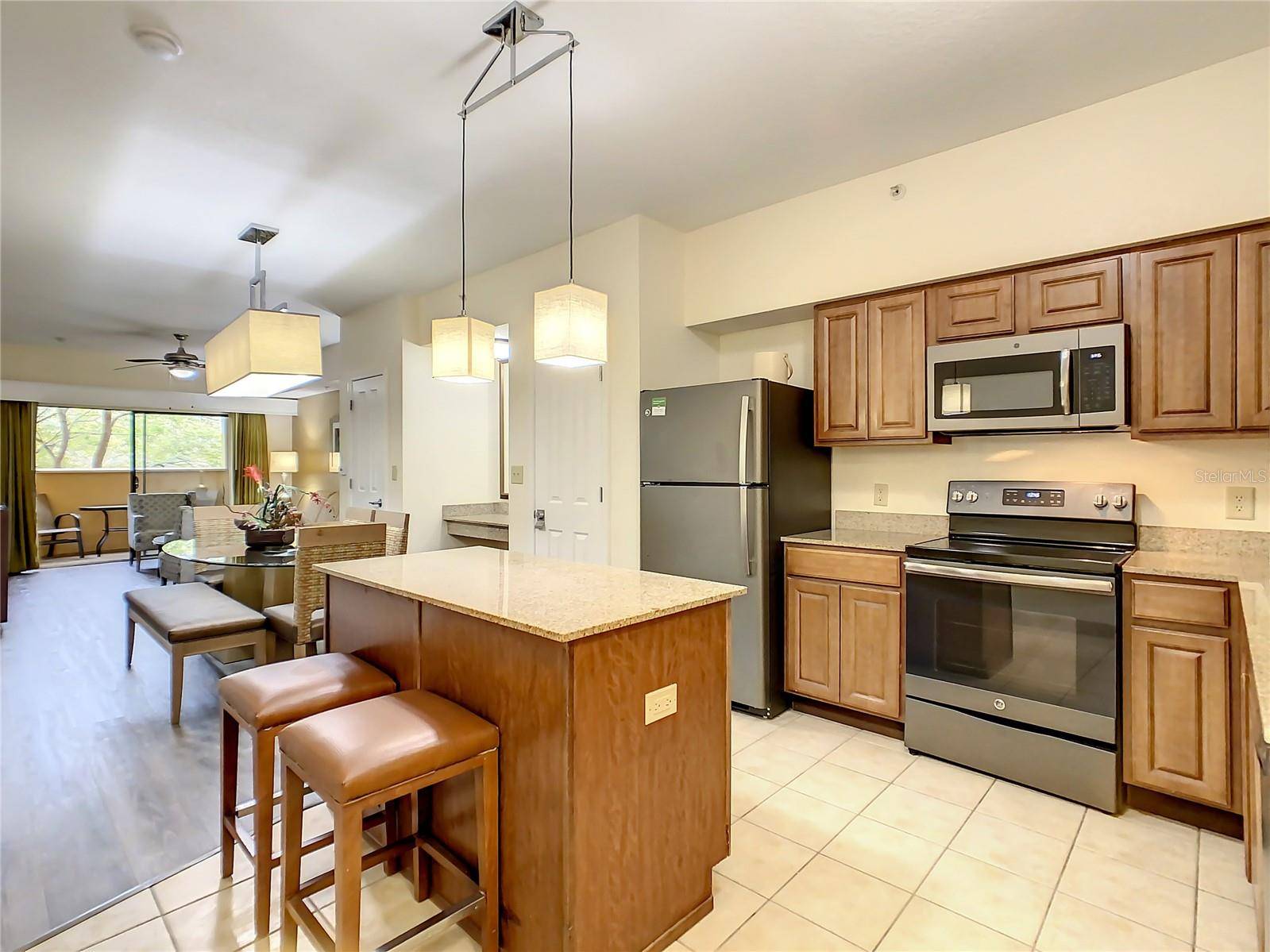 12538 FLORIDAYS RESORT DR #C-211, Orlando, FL 32821