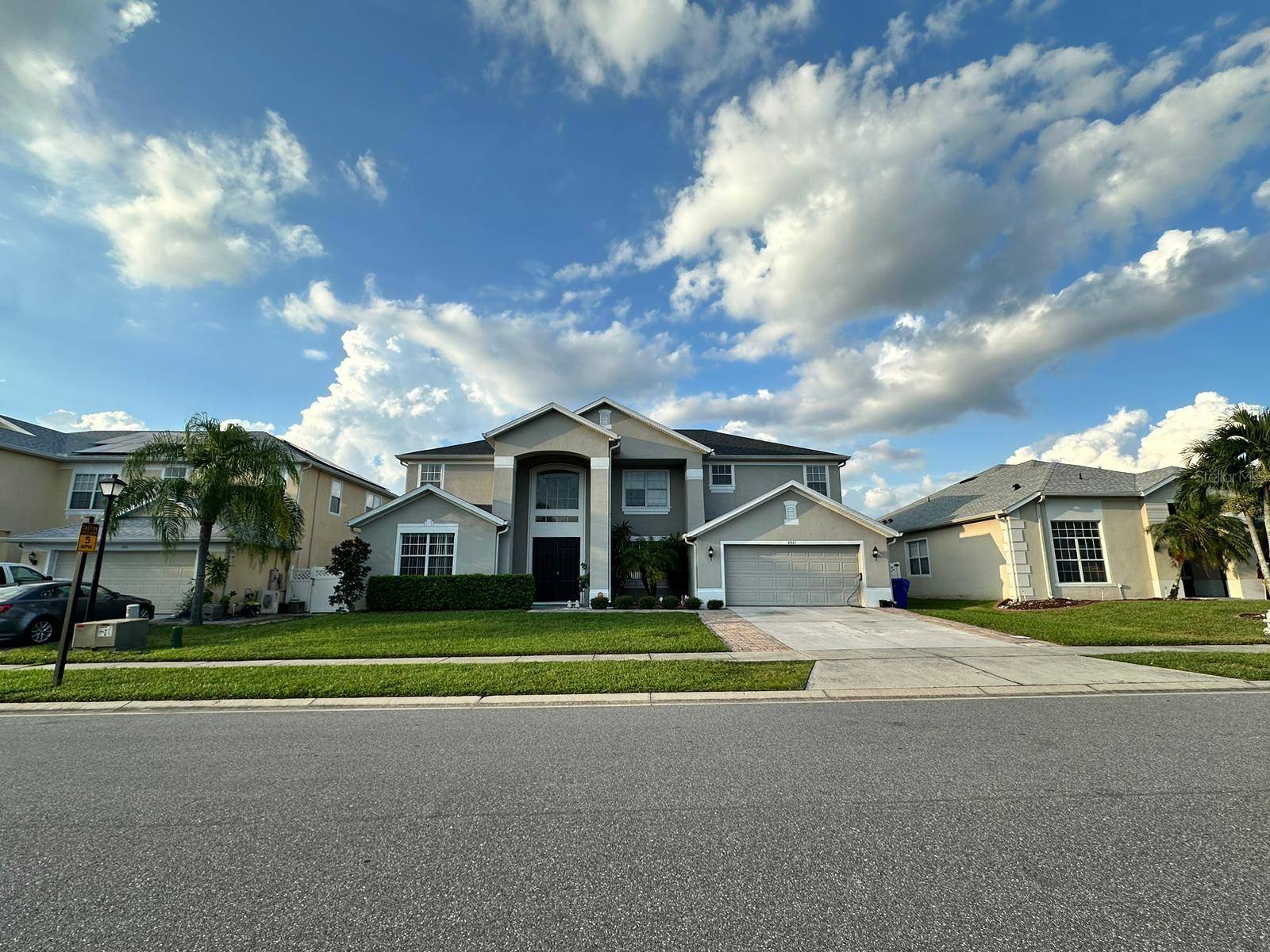 2321 HINSDALE DR, Kissimmee, FL 34741
