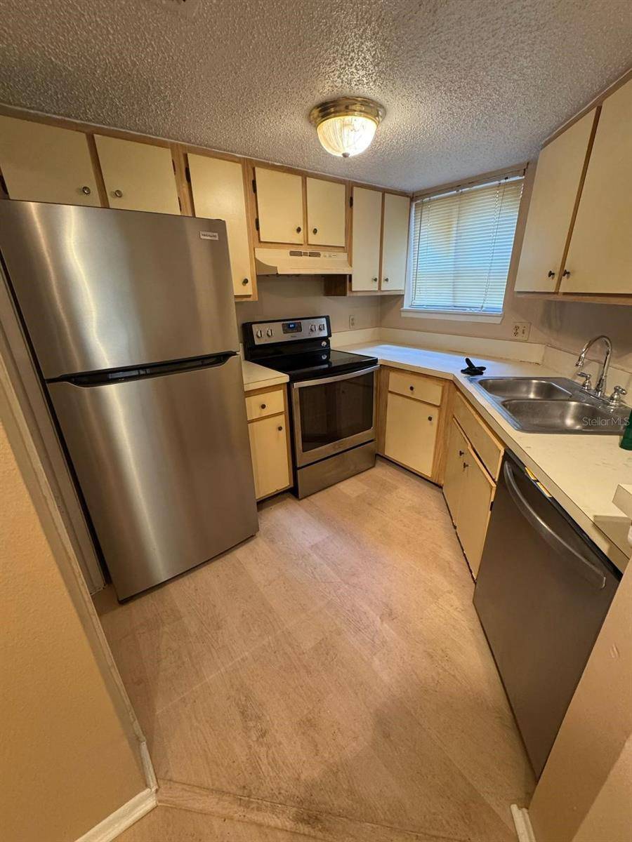 1940 LAKE ATRIUMS CIR #93, Orlando, FL 32839