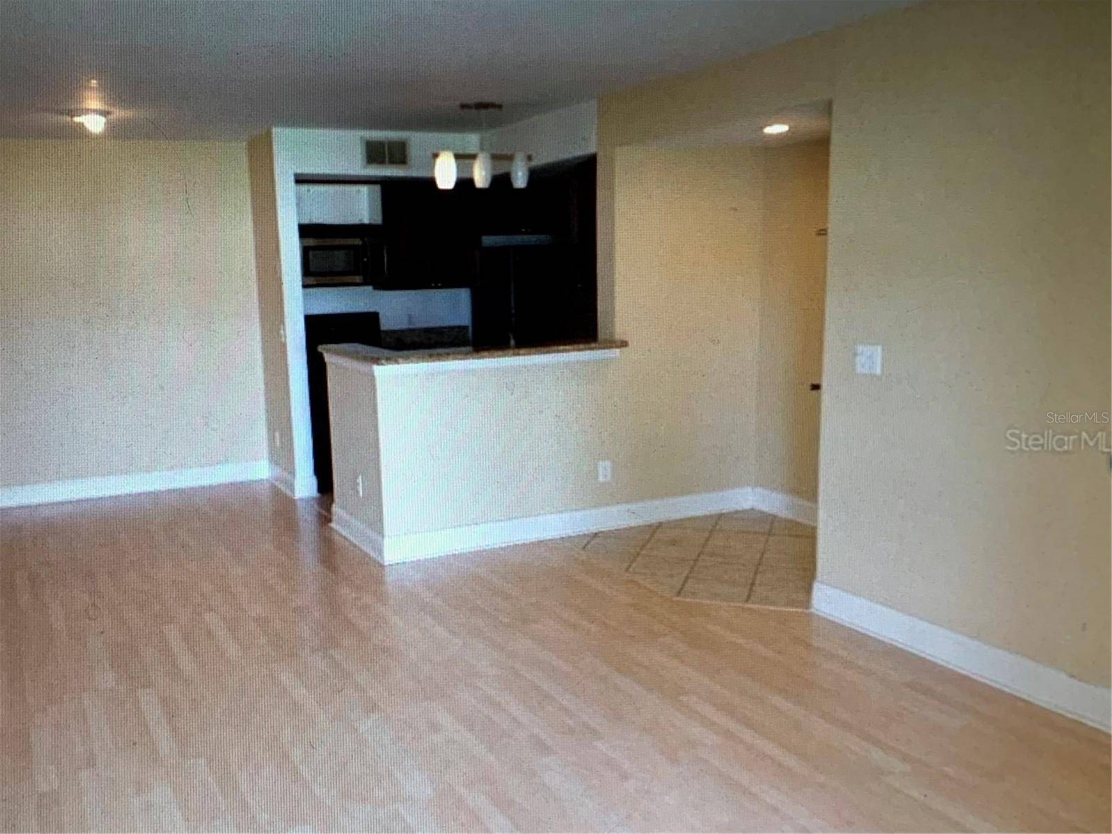 5124 CONROY RD #635, Orlando, FL 32811