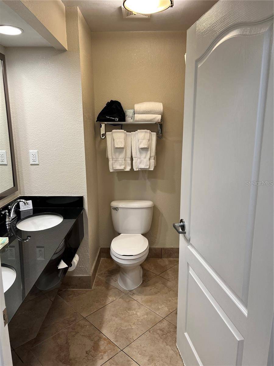 3000 MAINGATE LN #228, Kissimmee, FL 34747