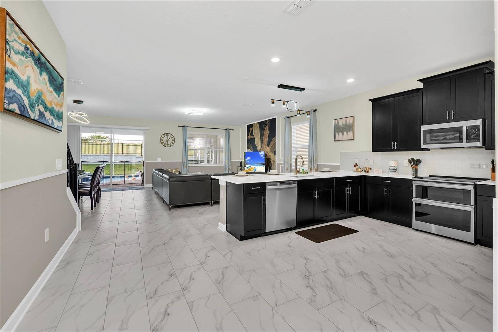 9194 SOMMERSET HILLS DR, Davenport, FL 33896