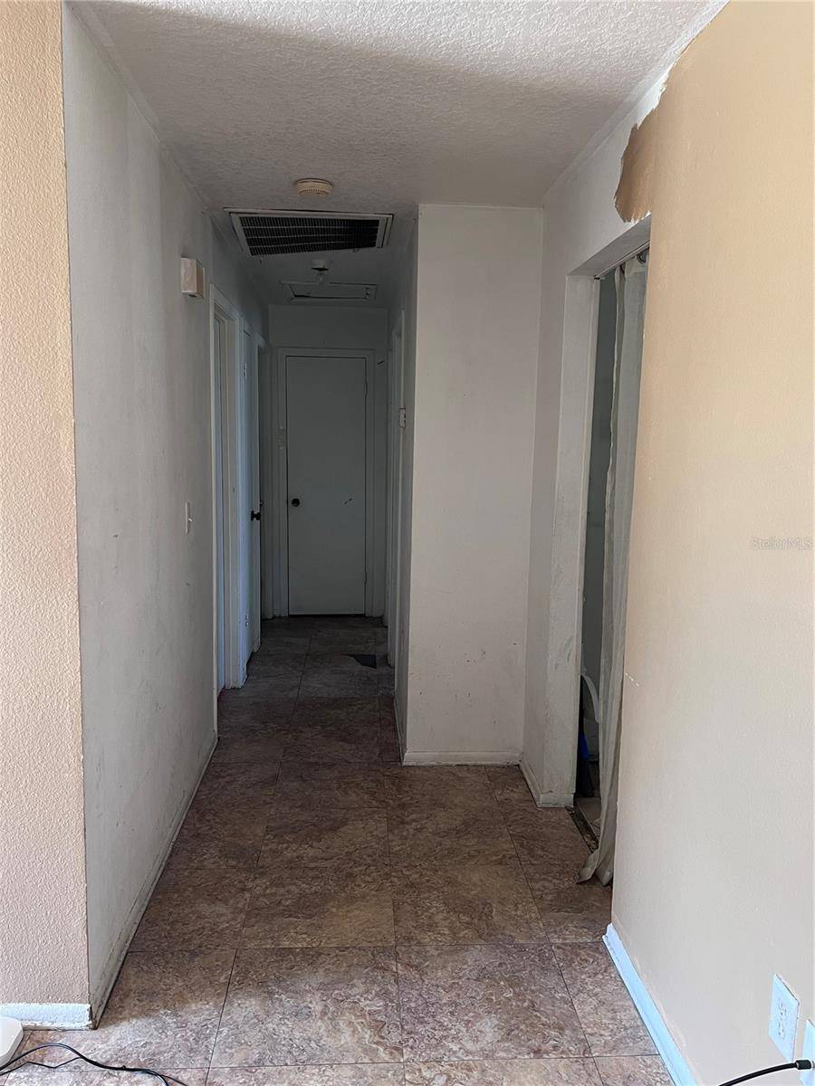 589 DUNCAN CIR E, Auburndale, FL 33823