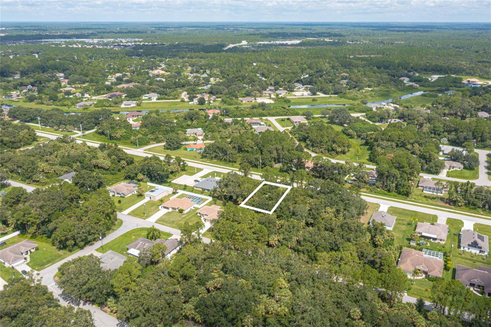 E PRICE BLVD #LOT 9, North Port, FL 34288