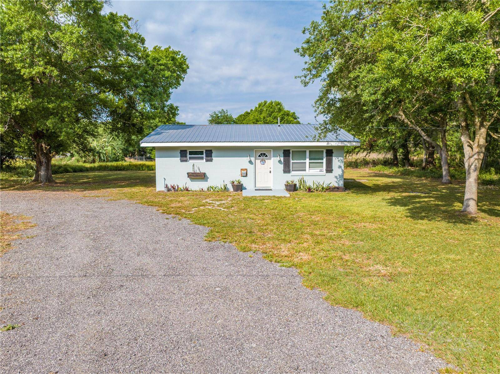 150 N POST OFFICE RD, Kenansville, FL 34739