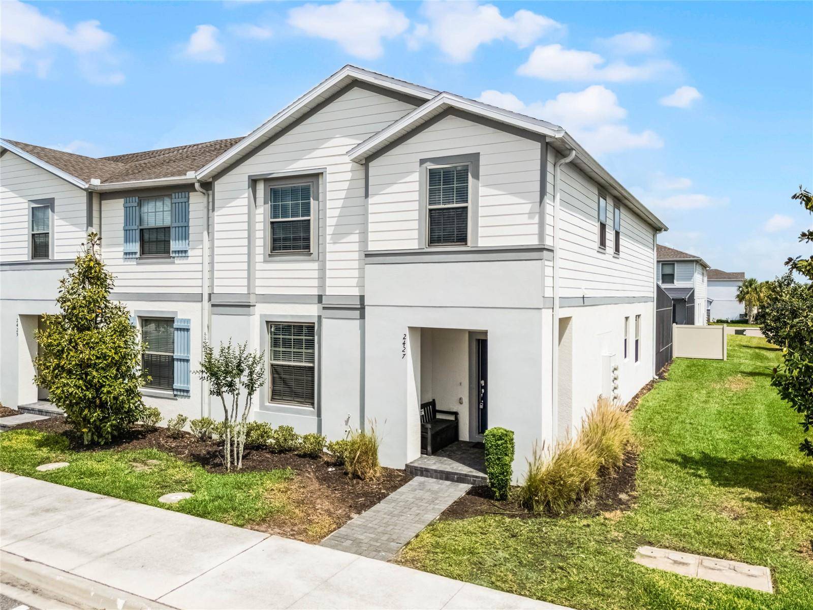 2427 DUBAI ST, Kissimmee, FL 34747
