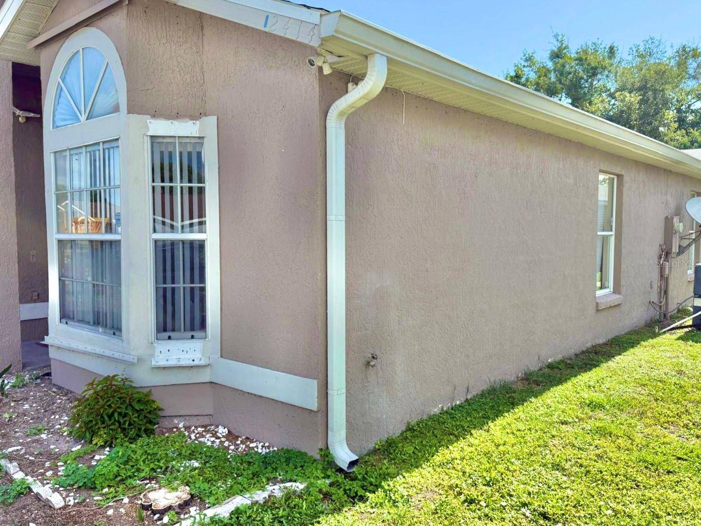 2414 HARBOR TOWN DR, Kissimmee, FL 34744