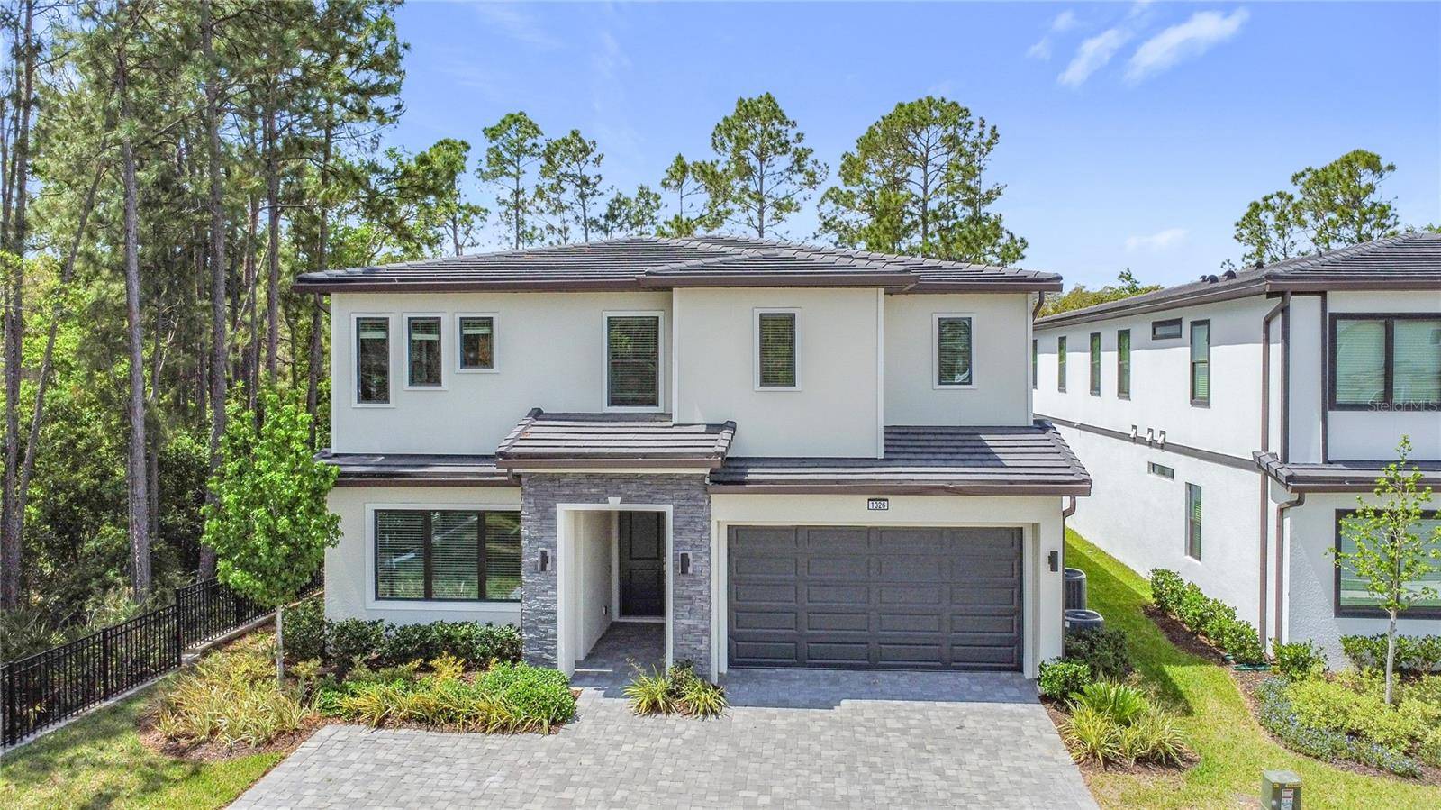 1326 BUTTERFLY ORCHID RD, Davenport, FL 33837