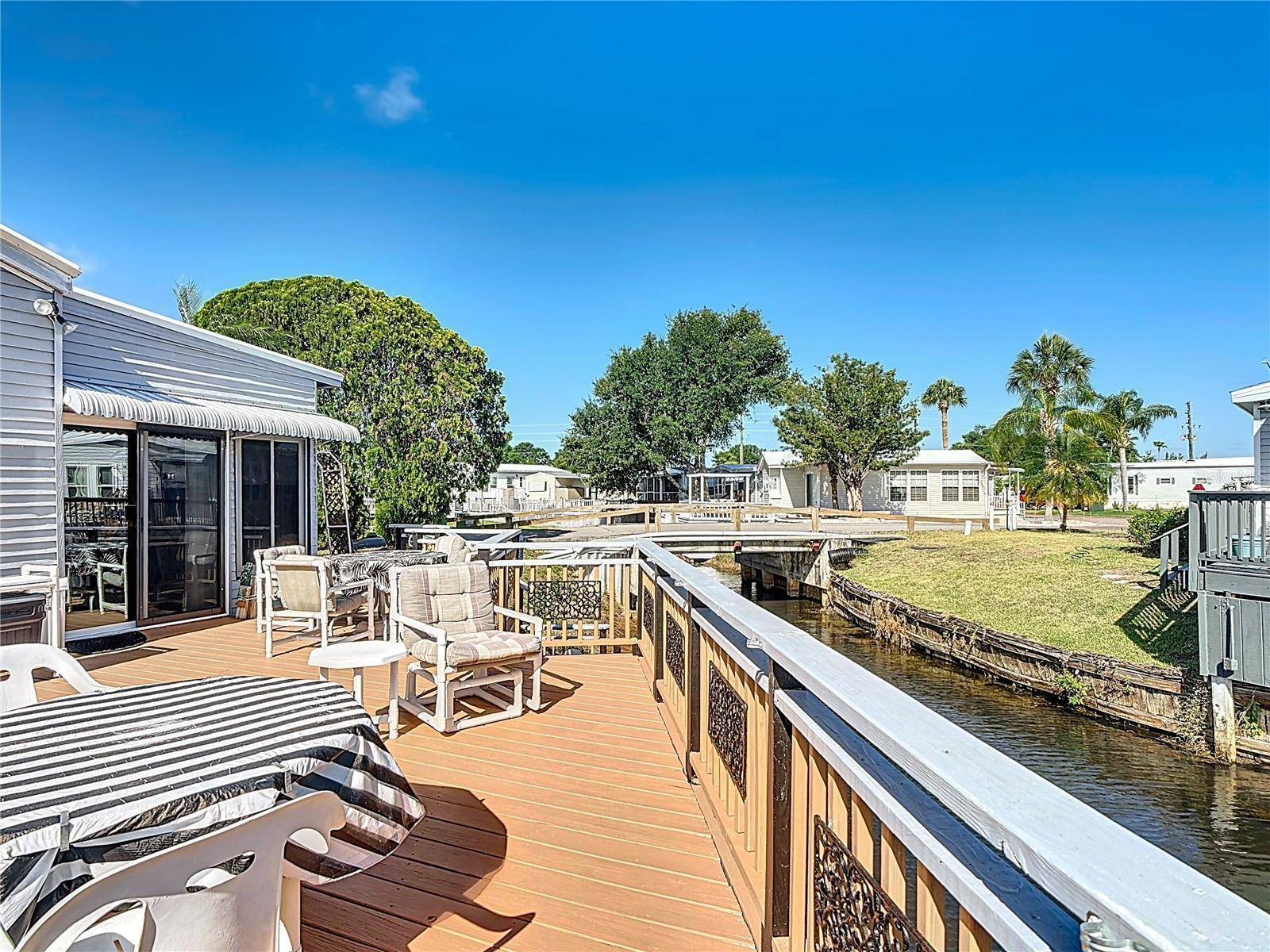9000 US HWY 192 #214, Clermont, FL 34714