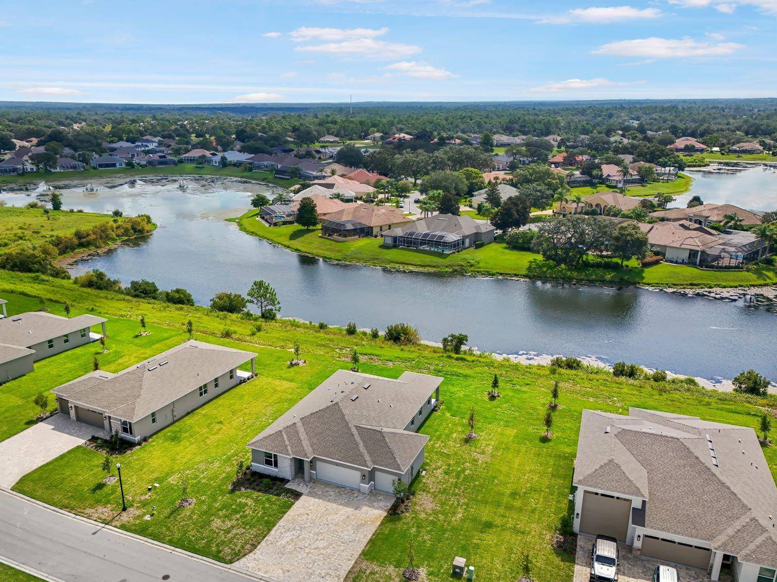 9156 PLAYERS DR, Weeki Wachee, FL 34613