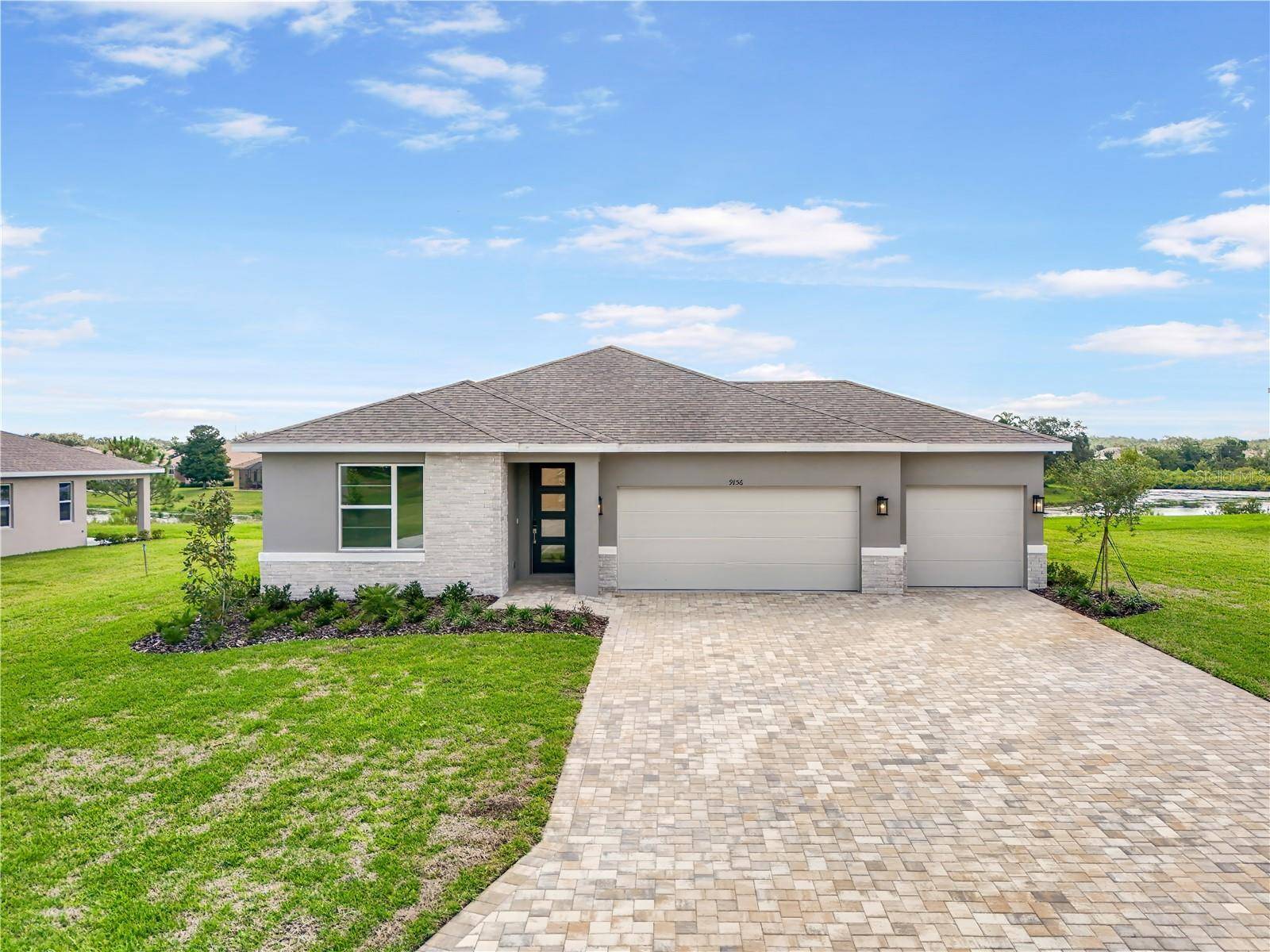 9156 PLAYERS DR, Weeki Wachee, FL 34613