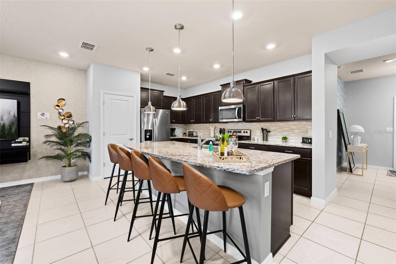 971 PARADISE DR, Davenport, FL 33897