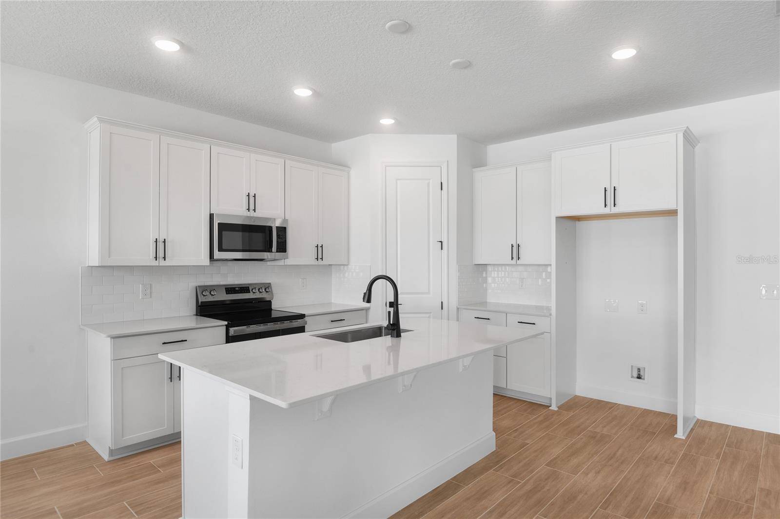 159 WATERSTONE LOOP, Tavares, FL 32778