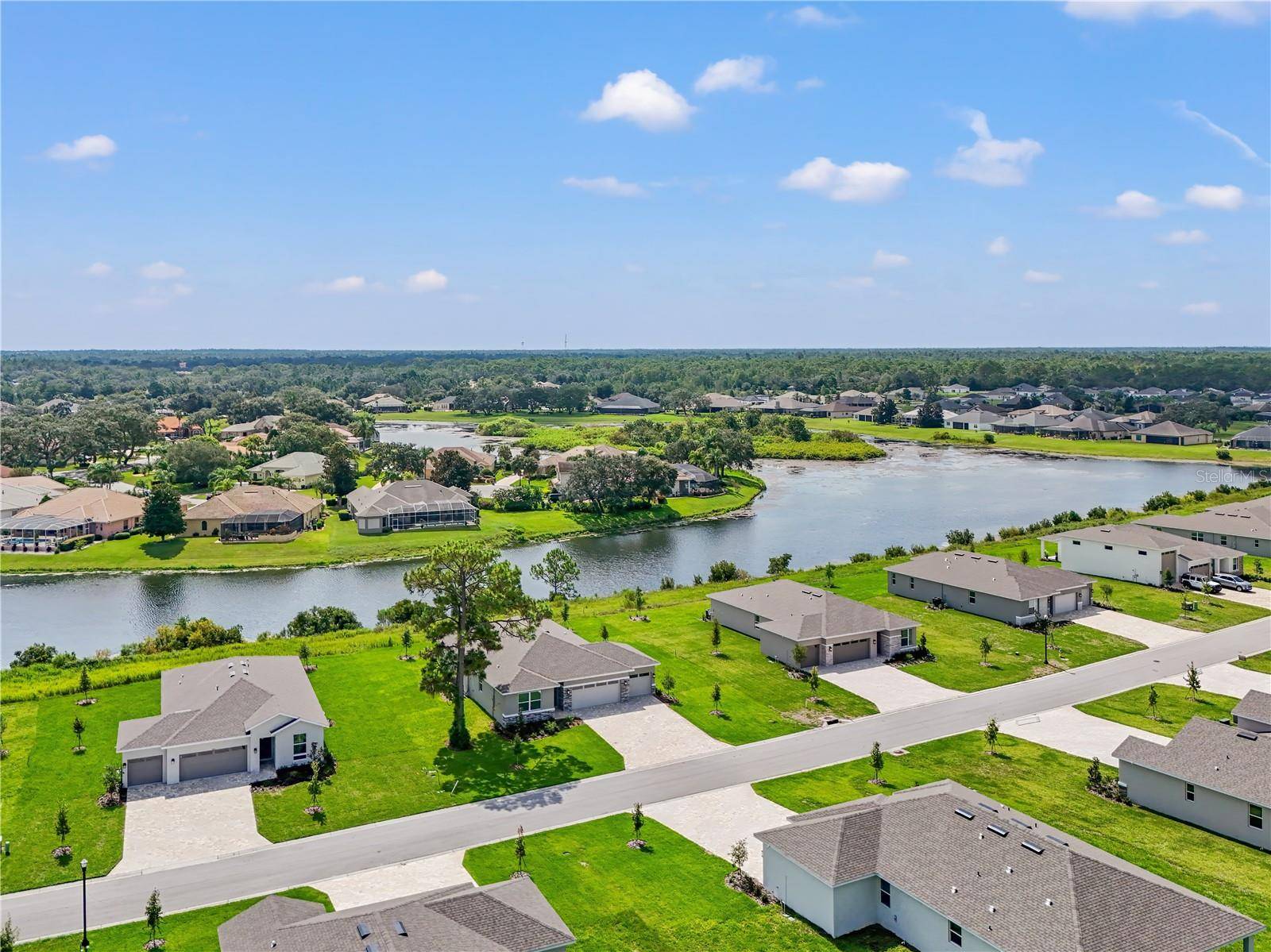 9196 PLAYERS DR, Weeki Wachee, FL 34613