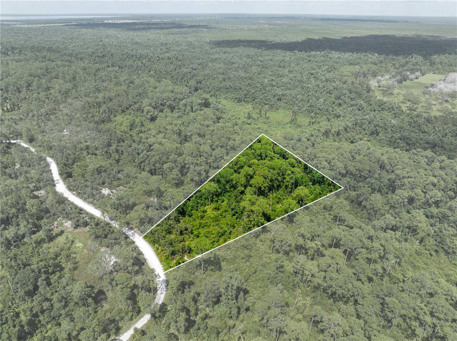 2641 BEAR RUN S, Frostproof, FL 33843
