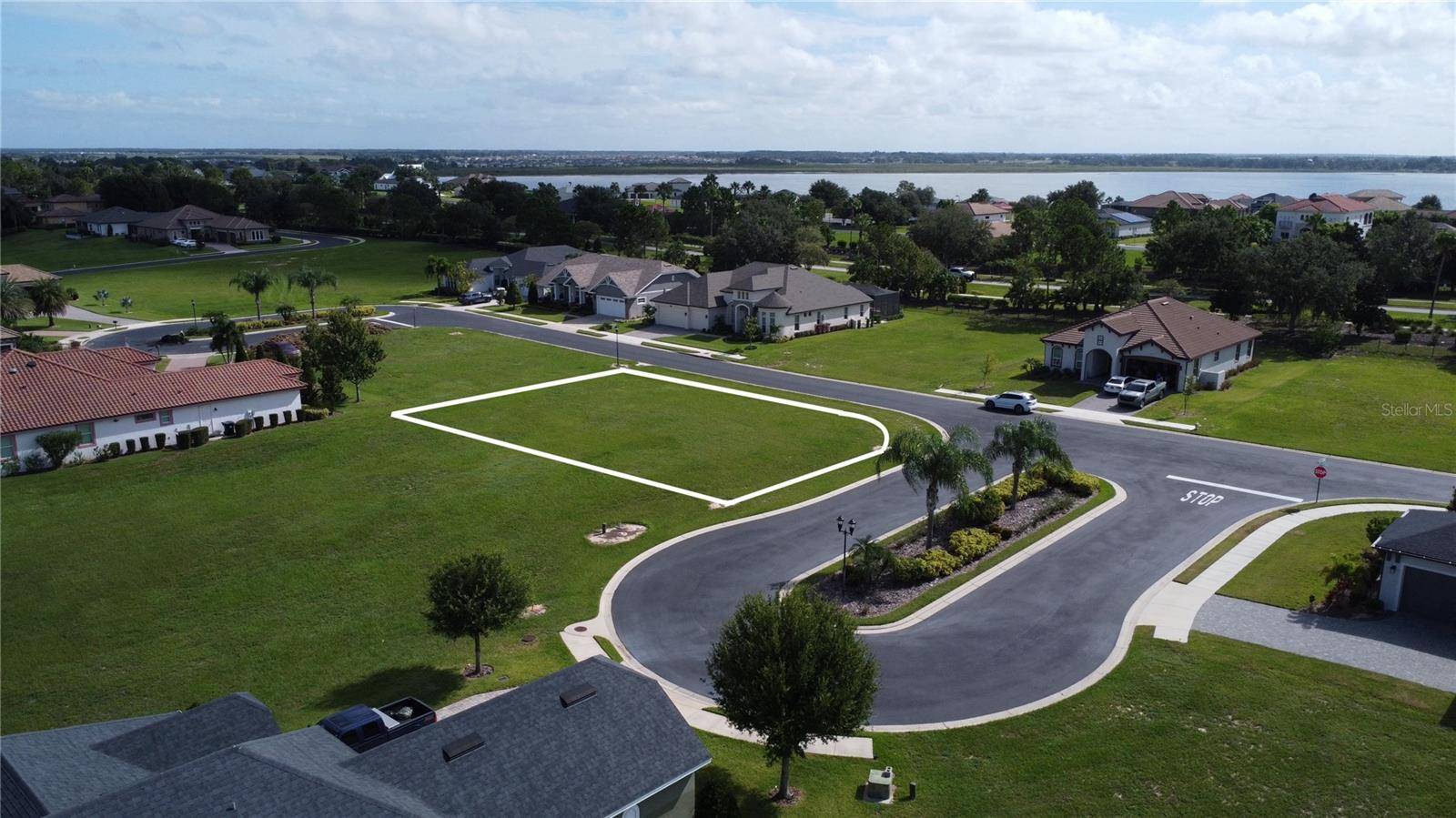 587 LOBLOLLY PL, Auburndale, FL 33823