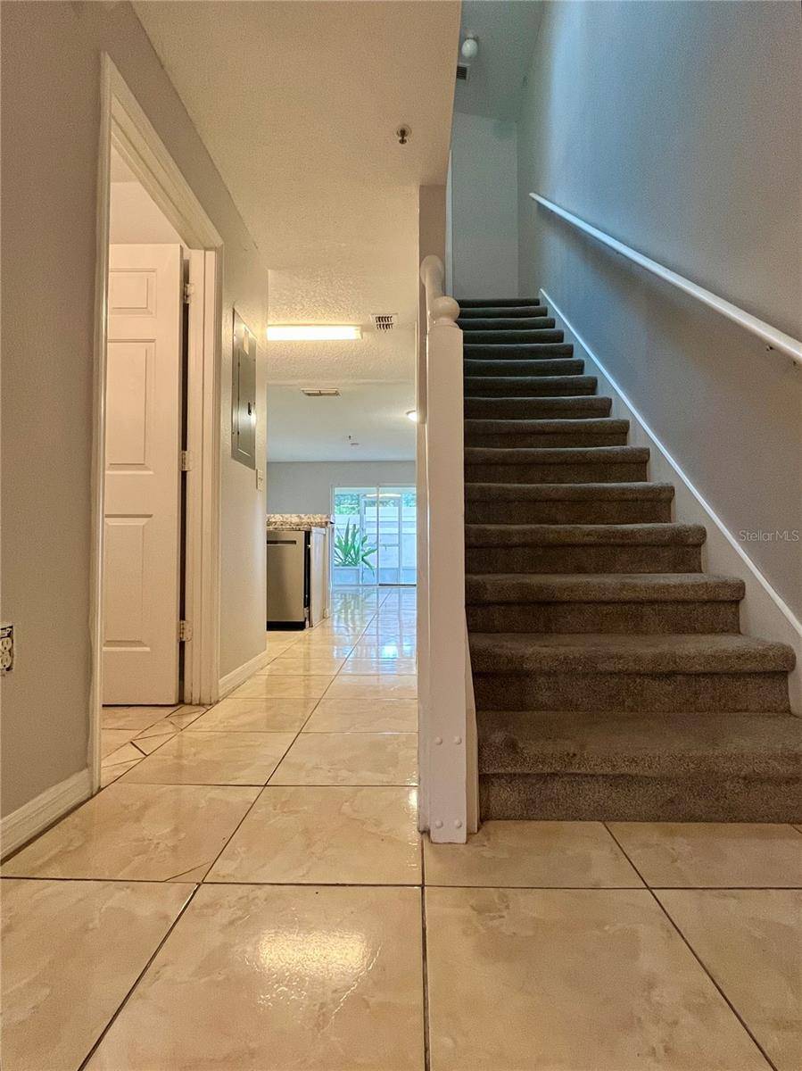 1647 WINDSOR OAK CT, Kissimmee, FL 34744
