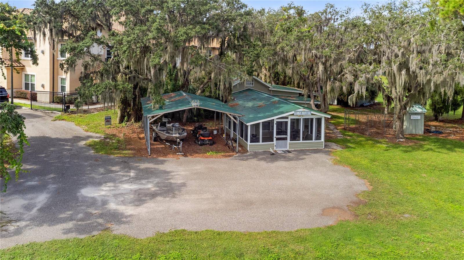 5020 RONALD REAGAN Pkwy, Davenport, FL 33896