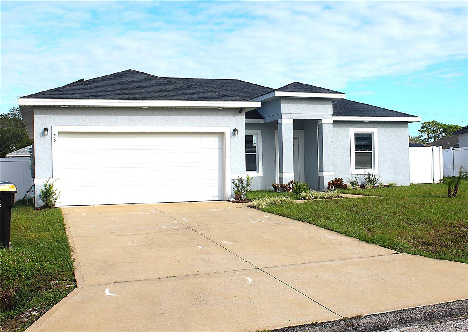 25 ZINNIA LN E, Kissimmee, FL 34759