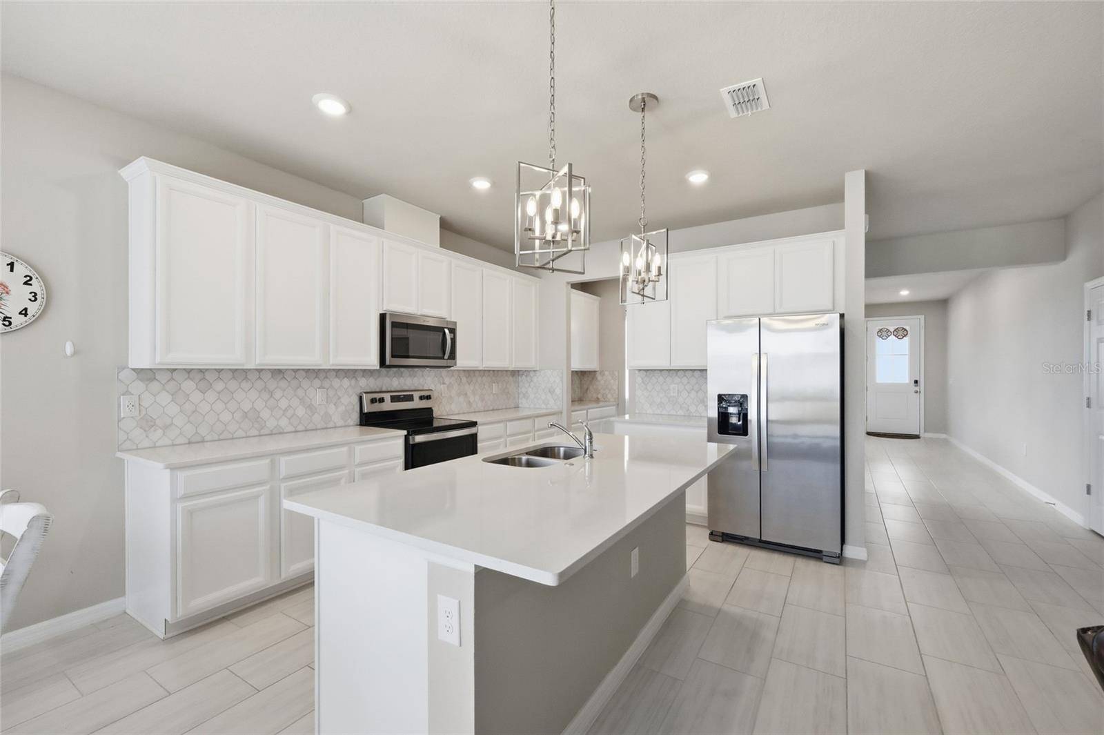 2252 CROSSBOW ST, Clermont, FL 34715