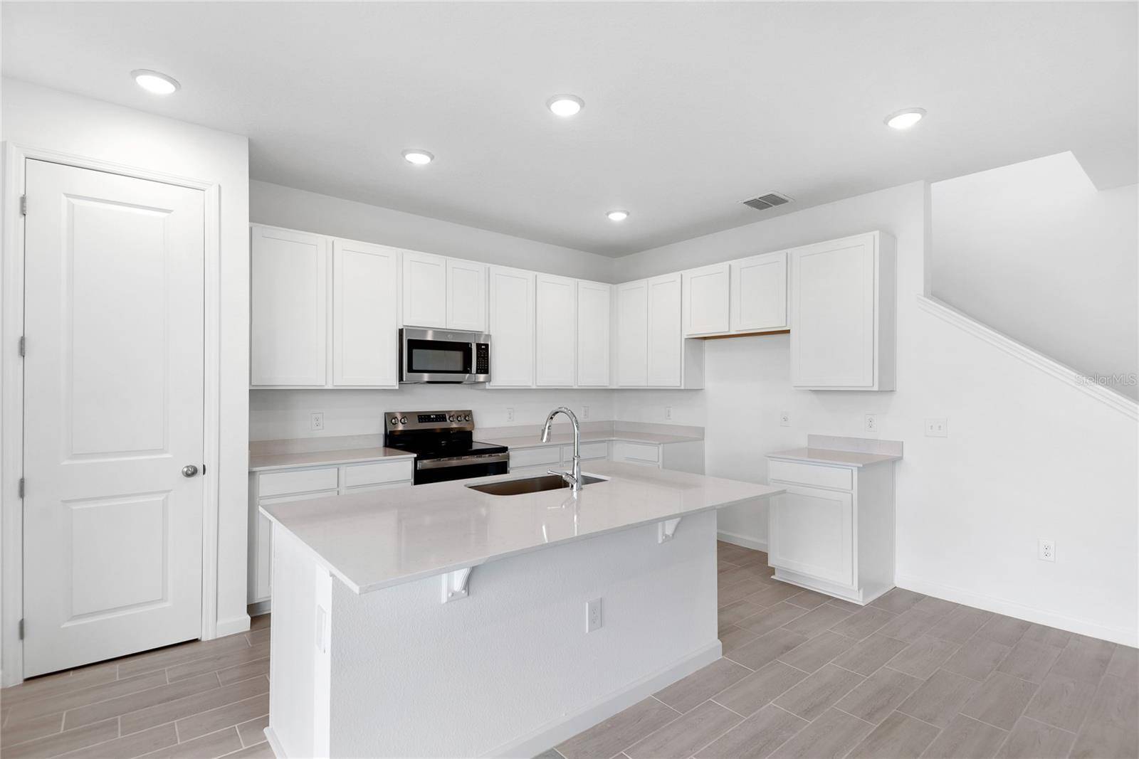 5331 MICKEY AVE, Winter Haven, FL 33884
