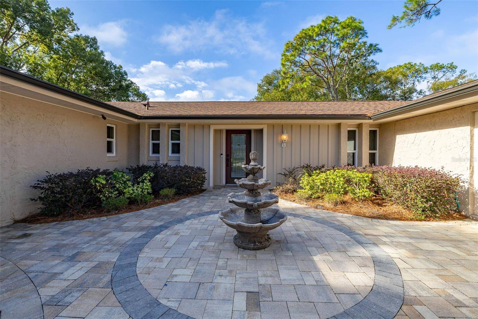 204 BLUE LAKE DR, Longwood, FL 32779