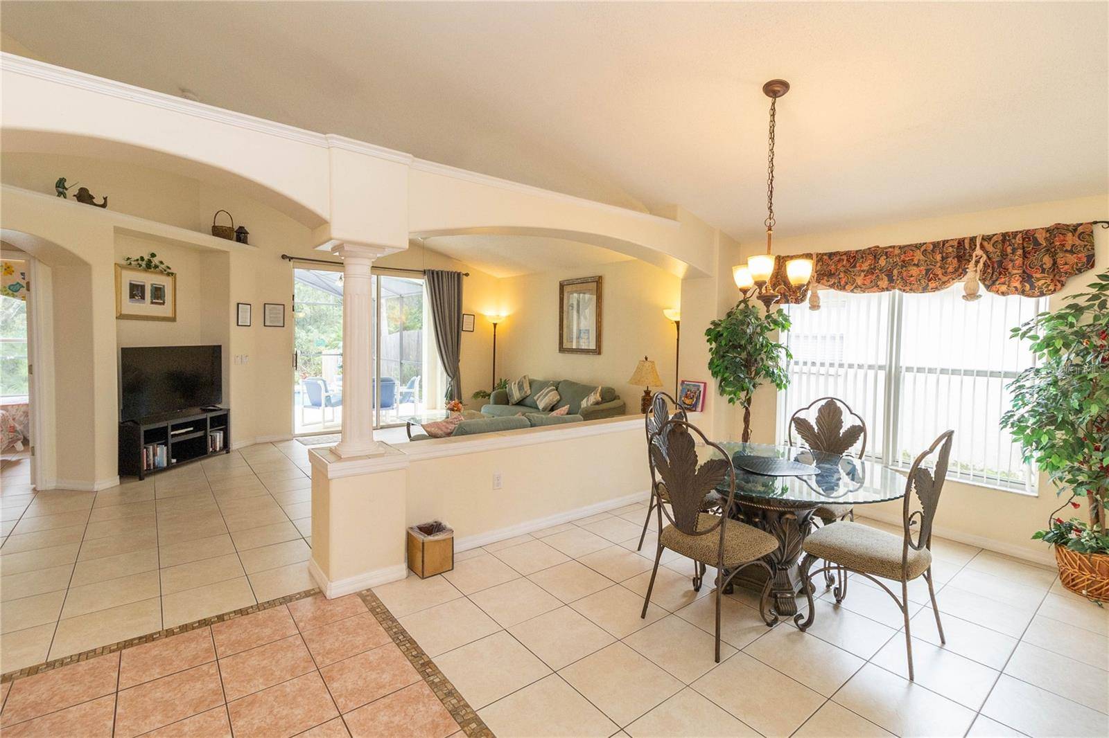 4626 EAGLE PEAK DR, Kissimmee, FL 34746