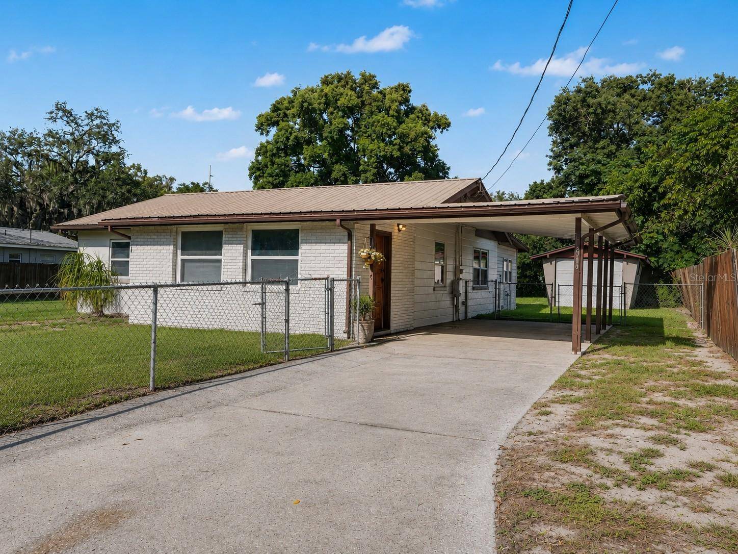306 FLORIDA DR, Auburndale, FL 33823