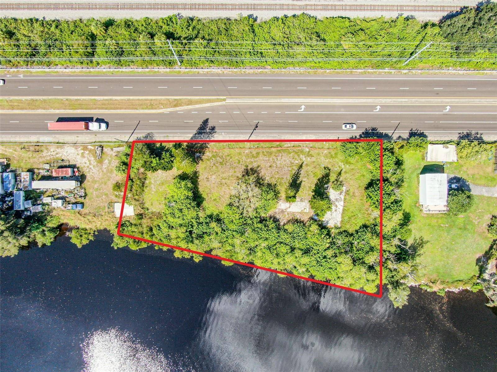 2508 S US HIGHWAY 41, Ruskin, FL 33570